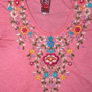 Johnny Was Women's Floral Embroidered Pink V-Neck Top 3/4 Sleeve, Size Small
